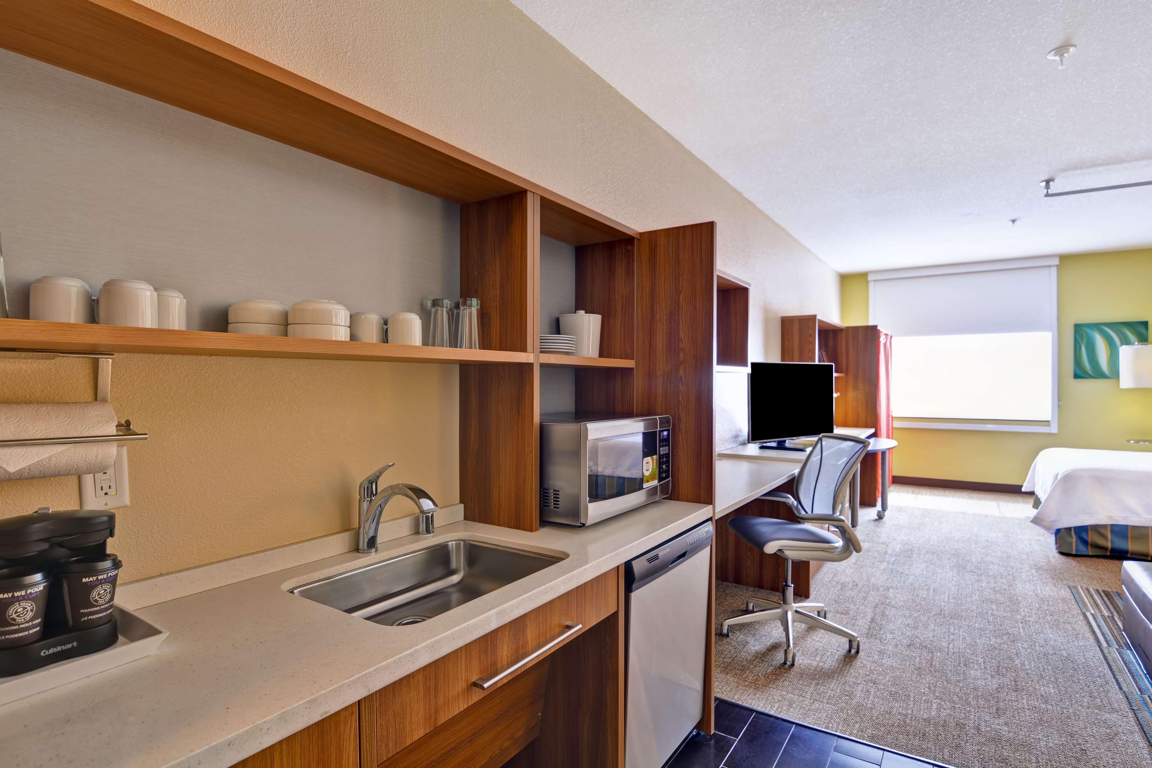 Home2 Suites By Hilton Albuquerque Downtown/University Exteriör bild