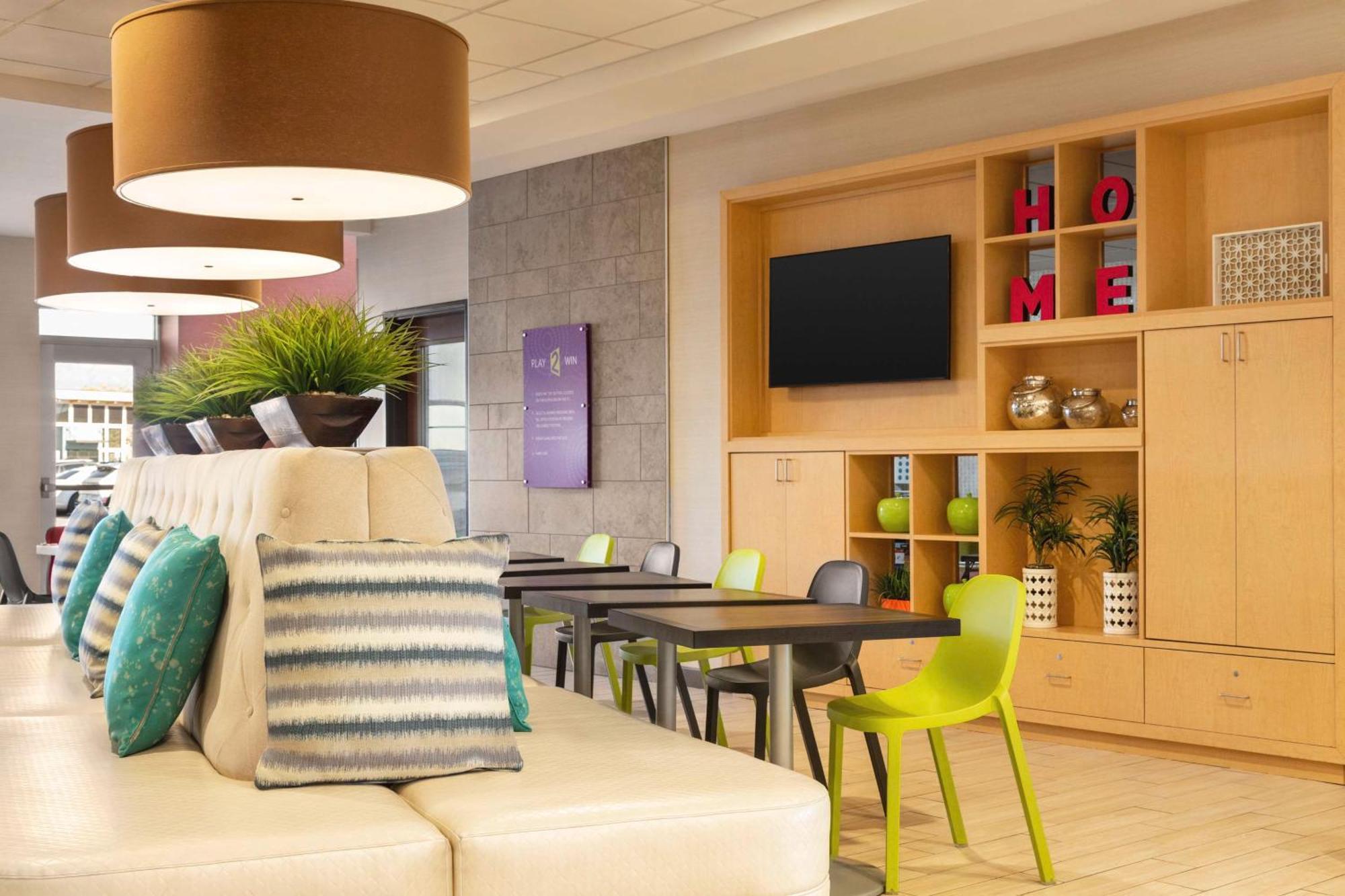 Home2 Suites By Hilton Albuquerque Downtown/University Exteriör bild